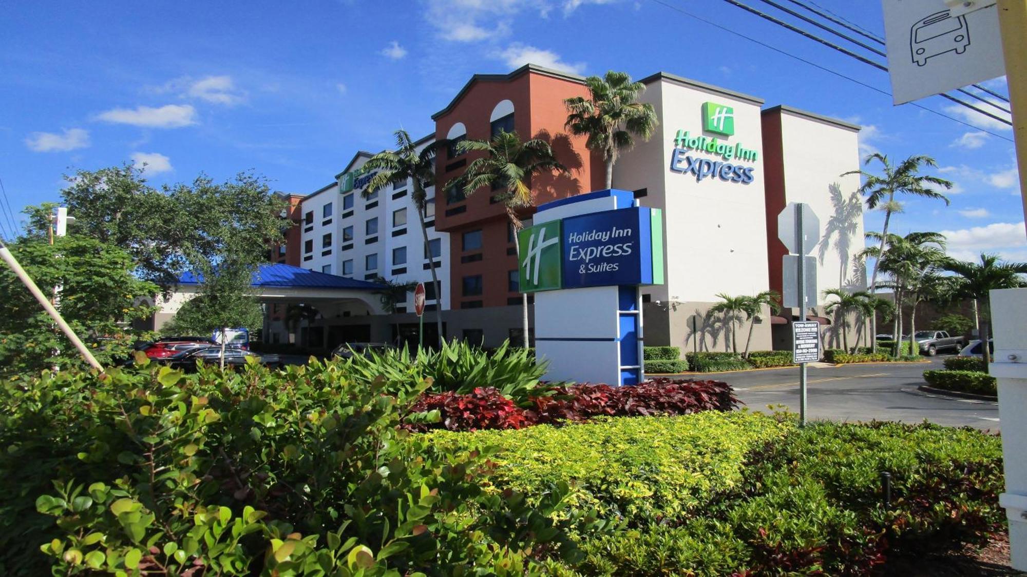 Holiday Inn Express And Suites Fort Lauderdale Airport West By Ihg Davie Exterior photo